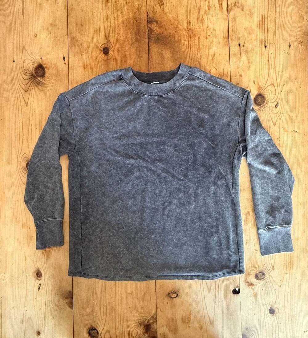 All in Motion Long Sleeve T-Shirt Size L Gray Mineral Wash